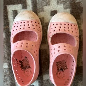 Native Pink Glitter Mary Jane Size 7